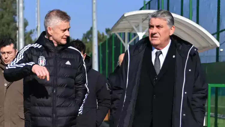 Beşiktaş'tan 6 Futbolcuya Resmi Teklif! Transferde Hedef Golcü, Sol Kanat ve 6 Numara