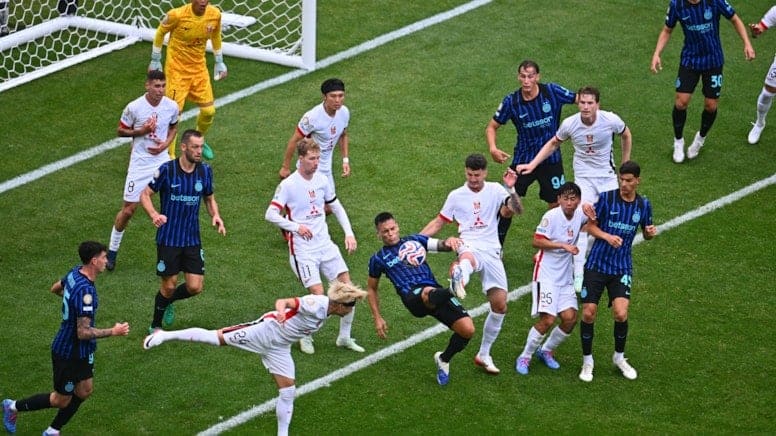 Inter, FIFA Kulüpler Dünya Kupası'nda Urawa Red Diamonds’ı 2-1 Mağlup Etti