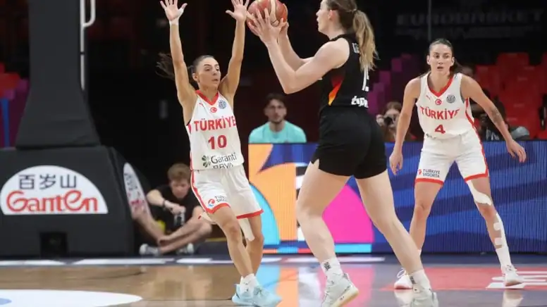 Potanın Perileri Almanya Karşısında Direnemedi 93-73