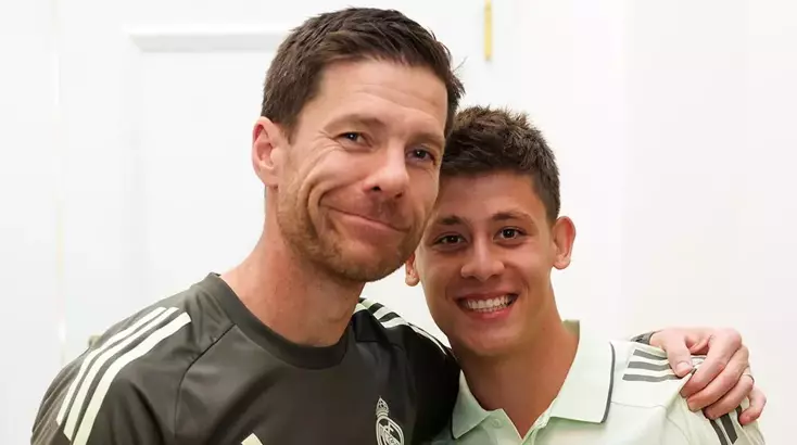 Real Madrid’de Xabi Alonso ve Arda Güler İlk Kez Buluştu
