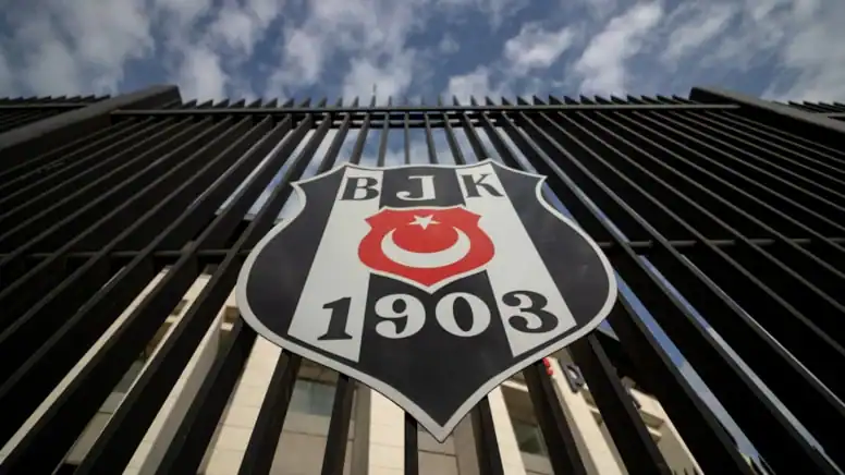 UEFA, Beşiktaş’a Verilen 900 Bin Euro’luk Cezayı Onayladı