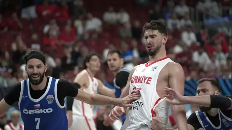 12 Dev Adam, Çekya’yı Geçti EuroBasket 2025’te 2’de 2!