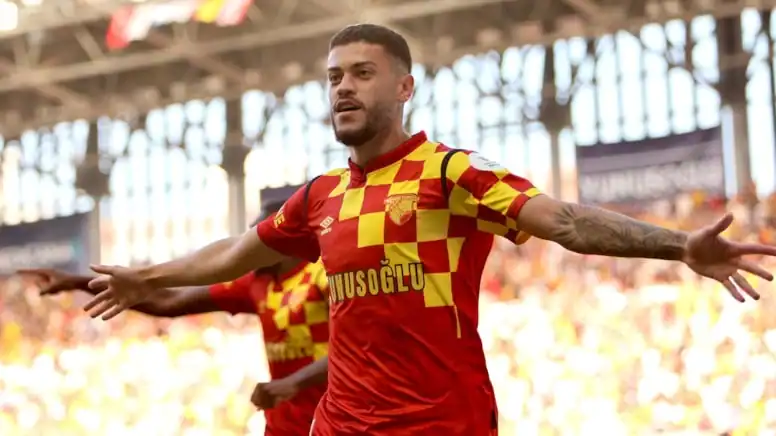 Göztepe, Brezilyalı Yıldızı Romulo'nun Transferi İçin Gün Sayıyor