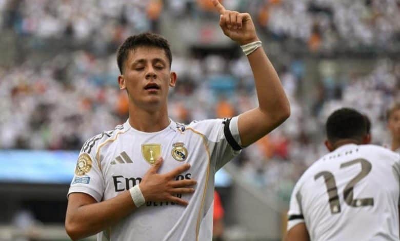 Arda Güler, Real Madrid ile 10 Milyon Euro’luk Sözleşme İmzalayacak Transfer Dedikoduları Sürüyor