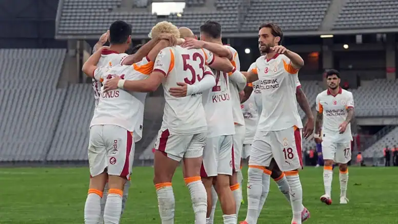 Galatasaray, Şampiyonlar Ligi’nde Frankfurt Deplasmanında! İşte Muhtemel 11’ler