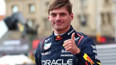 Max Verstappen Azerbaycan Grand Prix'sinde Zirvede Piastri İlk Turda Kaza Yaptı