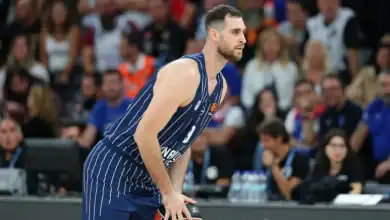 Anadolu Efes’in Yıldızı Papagiannis Ameliyat Edildi 8 Ay Sahalardan Uzak!