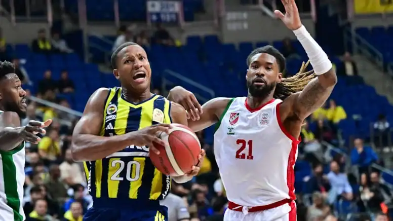 Fenerbahçe Beko, Ülker'de Karşıyaka'yı 87-73 Yenerek Ligde 2. Galibiyetini Aldı