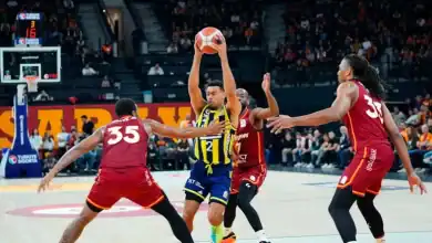 Fenerbahçe Beko, derbide Galatasaray’ı 85–76 yendi