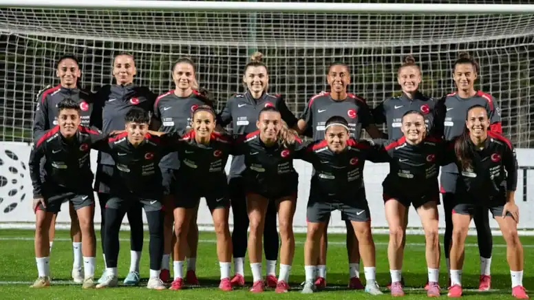 Kadın A Milli Futbol Takımı, Kosova Maçlarına Hazırlanıyor Güven ve Mücadele Ruhu Yüksek!