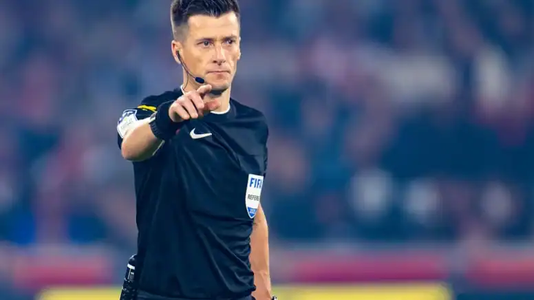 Ajax - Galatasaray Maçının Hakemi Belli Oldu Benoit Bastien Düdük Çalacak