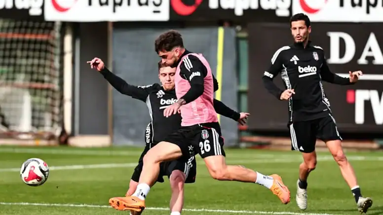 Beşiktaş, Samsunspor Maçı Öncesi 3 Oyuncusuz İdman Yaptı