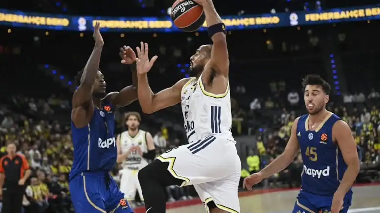 Fenerbahçe Beko, Maccabi Rapyd Tel Aviv'i 84-75'le Devirdi Münih'te Zafer, Filistin Desteği!