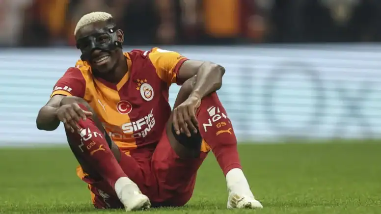 Galatasaray'da Osimhen Alarmı Hamstring Sakatlığı 1 Ay Sahaları Etkileyebilir!