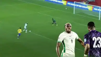 Osimhen akılalmazı başardı! Sosyal medyada olay olan pozisyon