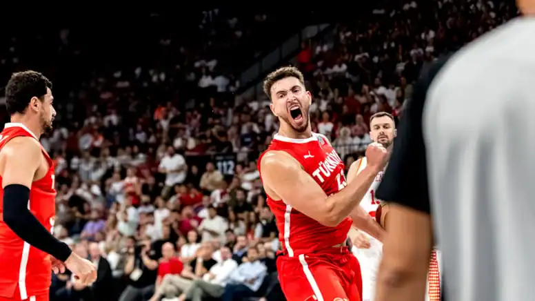 12 Dev Adam FIBA Sıralamasında Vites Yükseltti