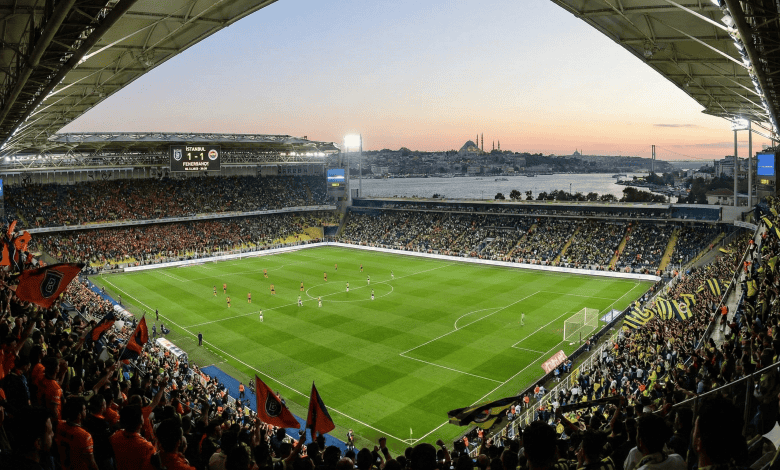 İstanbul – Fenerbahçe İstanbul’un En Güçlü Takımı Unvanı İçin Tavizsiz Mücadele!