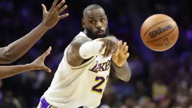 LeBron James’in Şovuyla Lakers, Philadelphia 76ers Deplasmanından Zaferle Döndü
