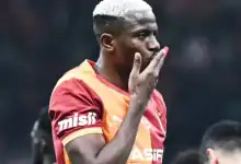 Victor Osimhen'in Giyim Tarzı Olay Oldu Sosyal Medya Yıkıldı