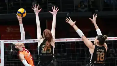 VakıfBank Derbide Net Kazandı Galatasaray'a Set Vermedi