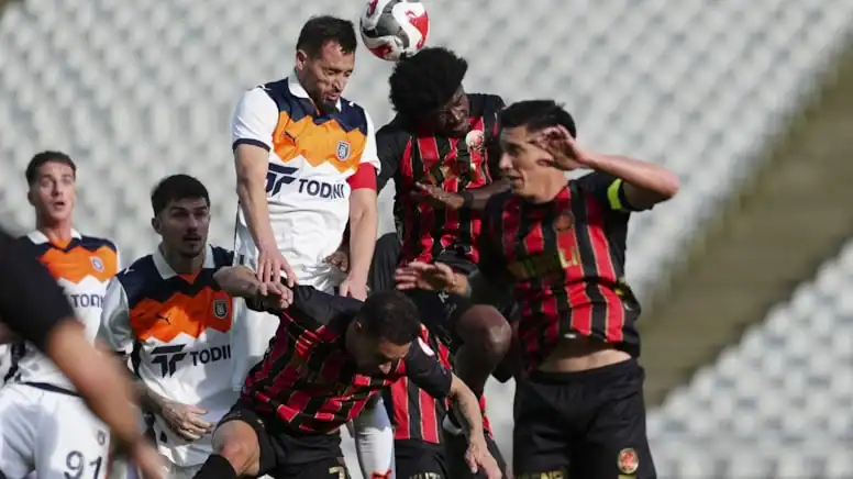 Başakşehir Kupada Karagümrük'e Acımadı 1-4