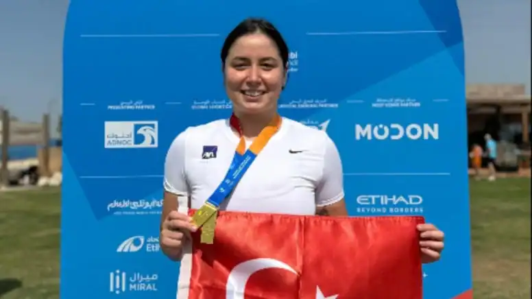 Bengisu Avcı Abu Dhabi'de Dünya Şampiyonu Oldu