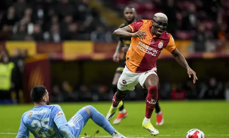 Galatasaray 4-0 Kayserispor Lider Farkı Açıyor