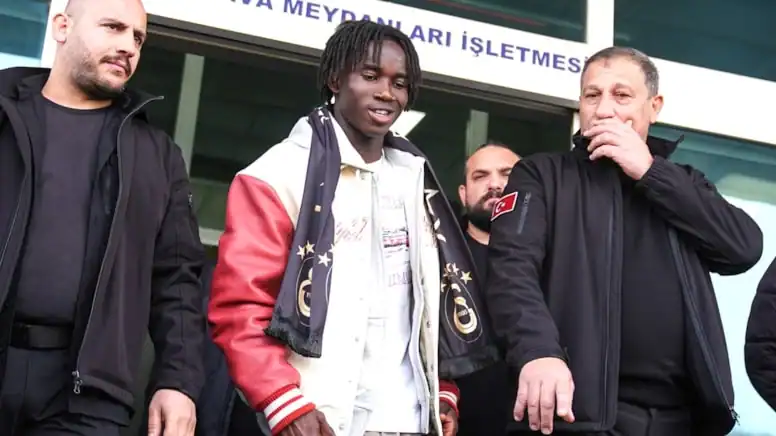 Galatasaray'ın Yeni Yıldızı Nhaga İstanbul'da