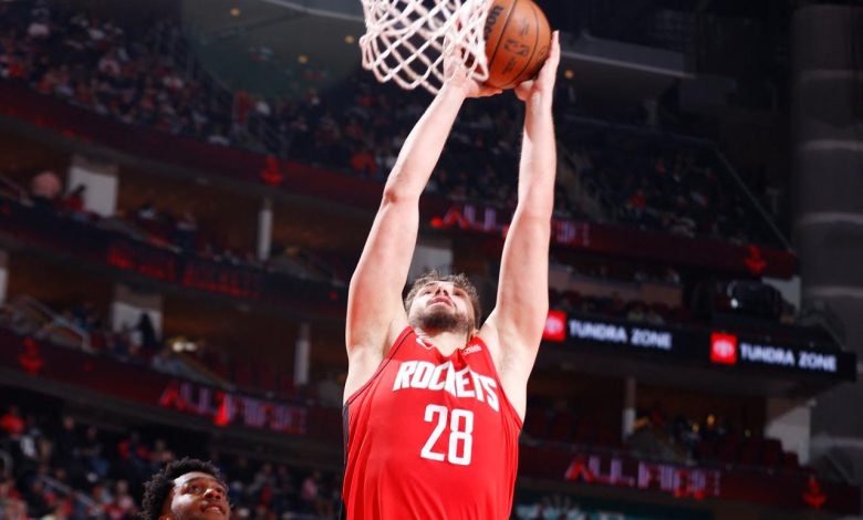 Rockets'ın Dengeli Hücumu Maça Damga Vurdu