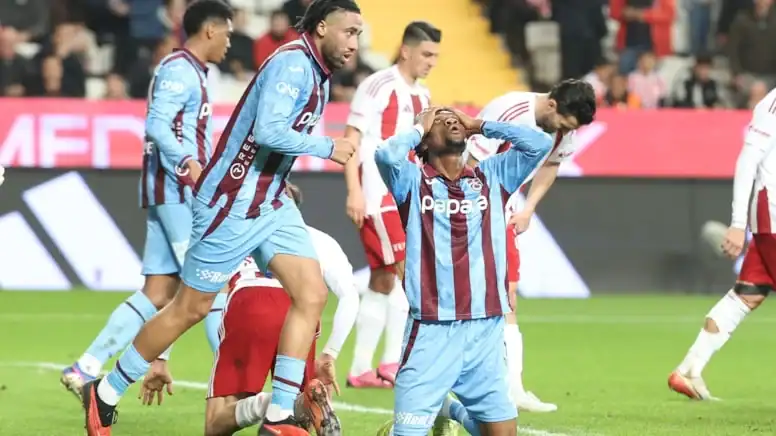 Trabzonspor'da Folcarelli Şoku Sakatlık Detayları Belli Oldu