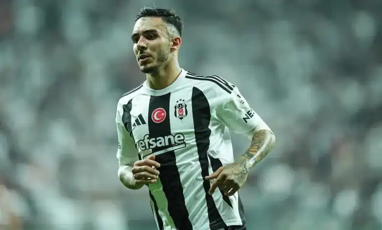 Beşiktaş'ta Flaş Gelişme: Milan'dan Emirhan Topçu'ya Resmi Teklif 1 Beşiktaş'ta Flaş Gelişme Milan'dan Emirhan Topçu'ya Resmi Teklif
