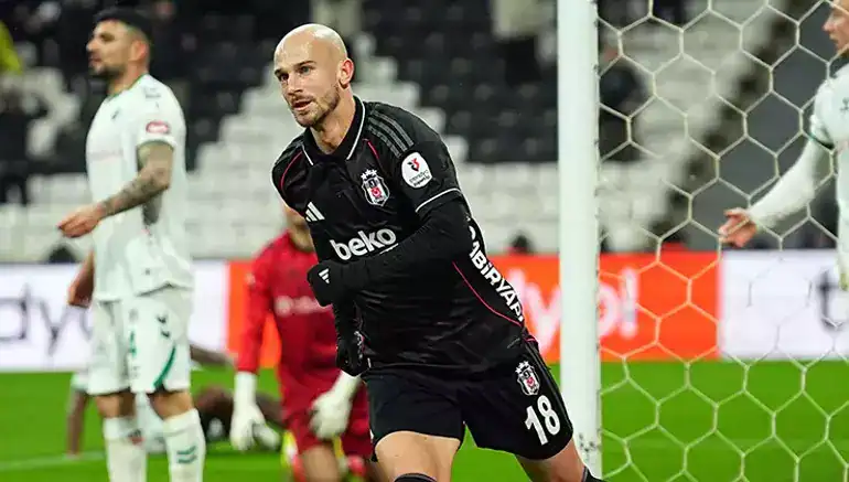 Beşiktaş'ta Vaclav Cerny Kararı: Geri Dönüş Hazırlığı 1 Beşiktaş'ta Vaclav Cerny Kararı Geri Dönüş Hazırlığı