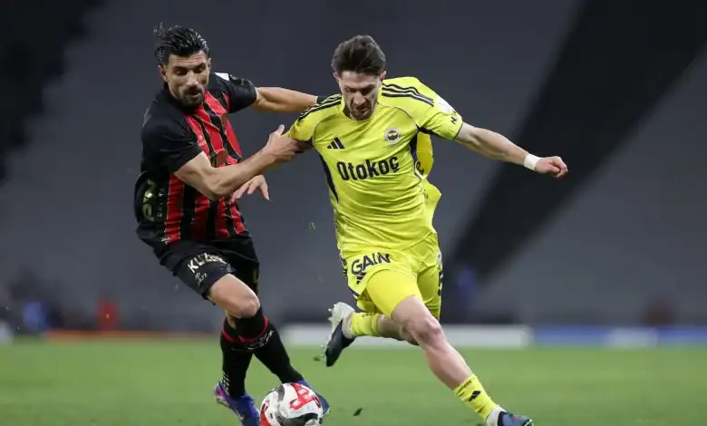 Fenerbahçe Şampiyonluk Yolunda Büyük Yara Aldı 1 Fenerbahçe Şampiyonluk Yolunda Büyük Yara Aldı
