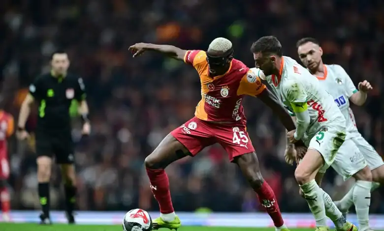 Galatasaray Sahasında Alanyaspor'a Hata Yapma Şansı Tanımadı