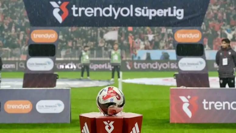 Süper Lig Yayın Gelirlerinde Tarihi Karar: Şampiyonlar Payı Kalkıyor 1 Süper Lig Yayın Gelirlerinde Tarihi Karar Şampiyonlar Payı Kalkıyor