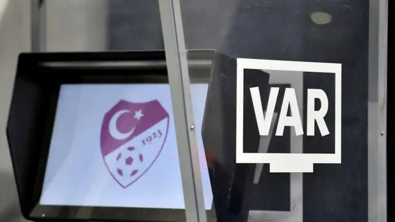 TFF'den Yabancı VAR Hakemi Tartışmalarına Son Nokta 1 TFF'den Yabancı VAR Hakemi Tartışmalarına Son Nokta