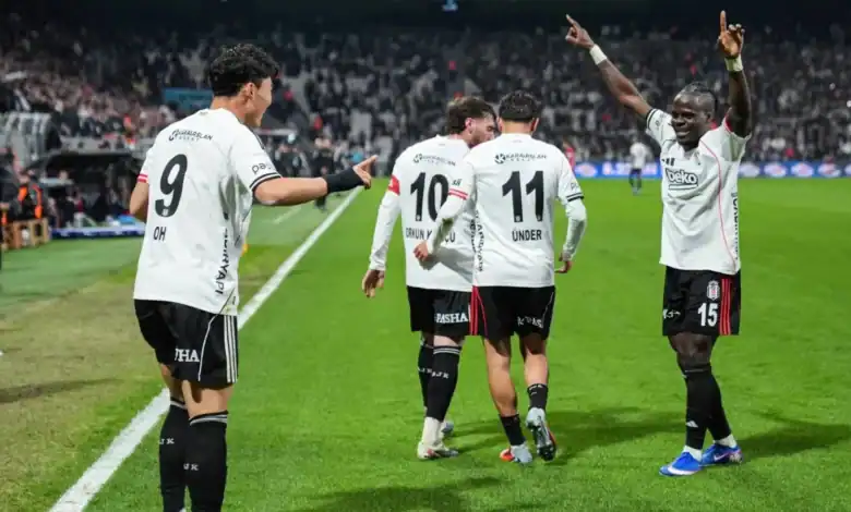 Beşiktaş Dolmabahçe'de Antalyaspor'u 4-2'lik Skorla Geçti