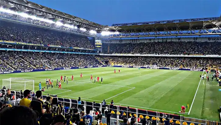 Fenerbahçe'den Genç Taraftarlara Başakşehir Maçı Müjdesi: Biletler Bedava! 1 Fenerbahçe'den Genç Taraftarlara Başakşehir Maçı Müjdesi Biletler Bedava!