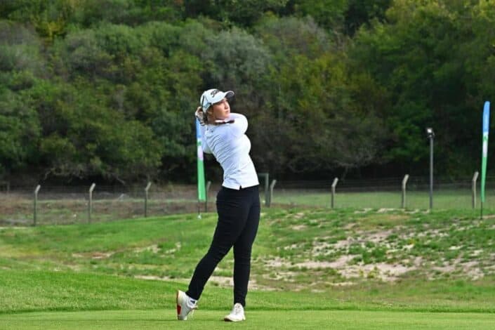 Türk Golfünde Tarihi Bir İlk: Deniz Sapmaz Ladies European Tour'da 1 Türk Golfünde Tarihi Bir İlk Deniz Sapmaz Ladies European Tour'da