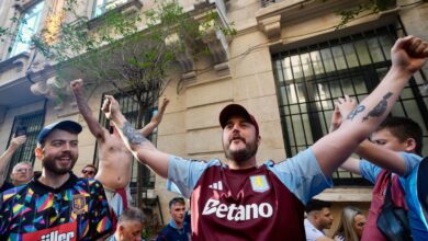 Aston Villa Taraftarları Avrupa Ligi Finali İçin İstanbul'a Akın Etti
