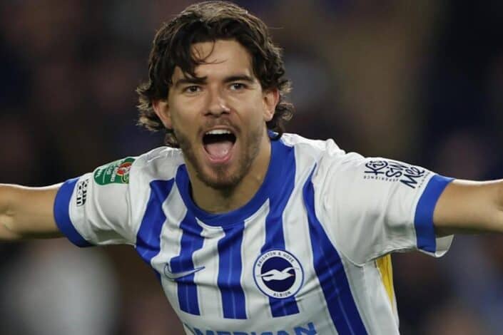 Brighton'da Yılın Futbolcusu Ödülü Ferdi Kadıoğlu'nun Oldu