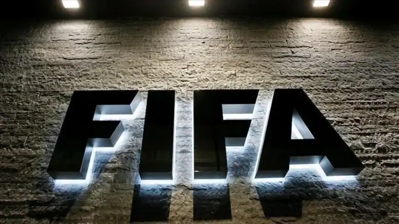 FIFA'dan Üç Türk Kulübüne Ağır Yaptırım: Transfer Tahtaları Kapandı 1 FIFA'dan Üç Türk Kulübüne Ağır Yaptırım Transfer Tahtaları Kapandı