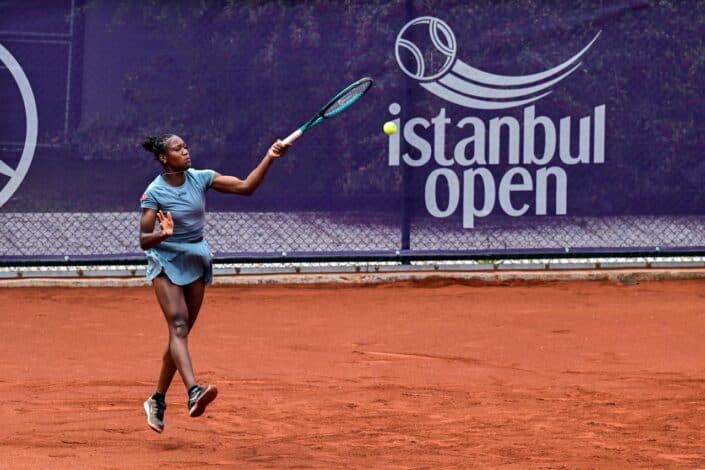 İstanbul Open'da Çiftler Şampiyonu Pigossi ve Kozyreva Oldu, Tekler Finali Belli Oldu