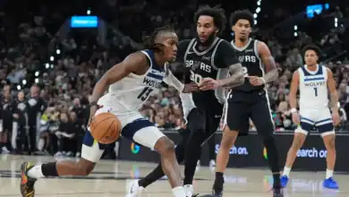 San Antonio Spurs, Minnesota'yı Devirerek Seride 3-2 Öne Fırladı 7 San Antonio Spurs, Minnesota'yı Devirerek Seride 3-2 Öne Fırladı