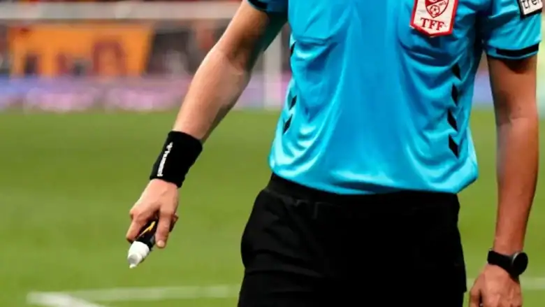 Süper Lig'de Kritik Şampiyonluk Haftasının Hakemleri Belli Oldu 1 Süper Lig'de Kritik Şampiyonluk Haftasının Hakemleri Belli Oldu