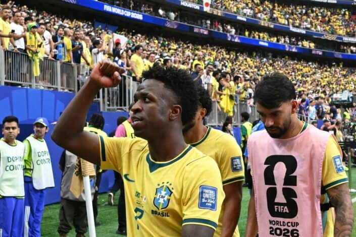 Brezilya, Japonya Karşısında 2-1'lik Galibiyetle Son 16 Turunda 1 Brezilya, Japonya Karşısında 2-1'lik Galibiyetle Son 16 Turunda