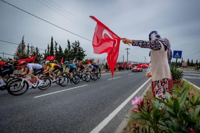 Dünya Bisiklet Günü'nde 81 İlde Eş Zamanlı Sürüş Etkinliği 1 Dünya Bisiklet Günü'nde 81 İlde Eş Zamanlı Sürüş Etkinliği