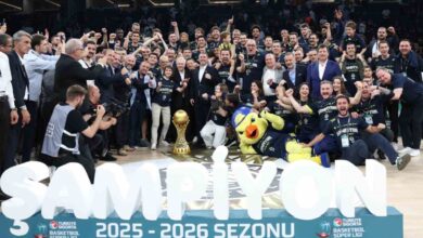 Fenerbahçe Beko Basketbol Süper Ligi'nde Şampiyon 5 Fenerbahçe Beko Basketbol Süper Ligi'nde Şampiyon