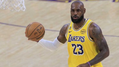 LeBron James Los Angeles Lakers'tan Ayrıldı