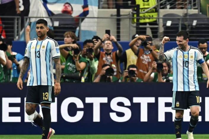 Lionel Messi Dünya Kupası Gol Rekorunu Kırdı ve Arjantin Son 32'de